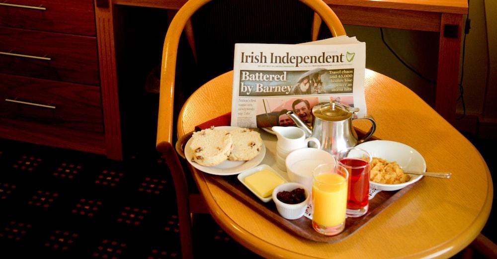Bush Hotel County Leitrim المظهر الخارجي الصورة