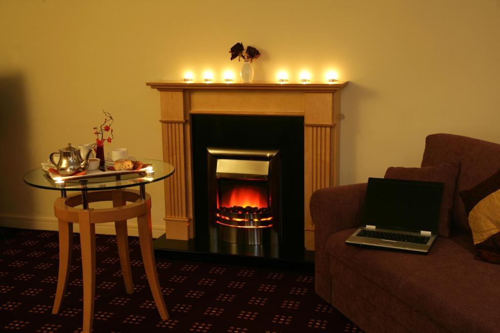 Bush Hotel County Leitrim المظهر الخارجي الصورة