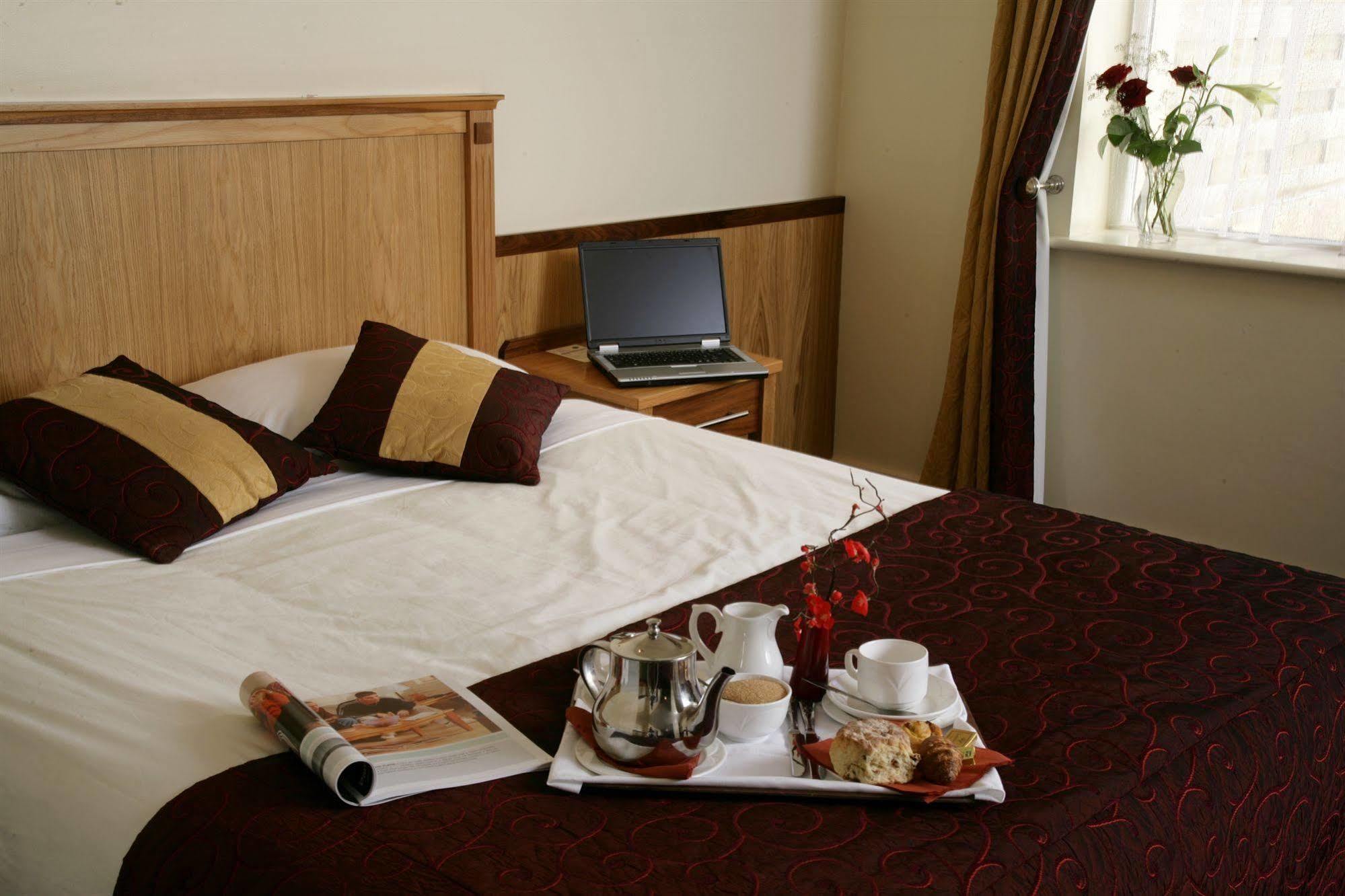 Bush Hotel County Leitrim المظهر الخارجي الصورة